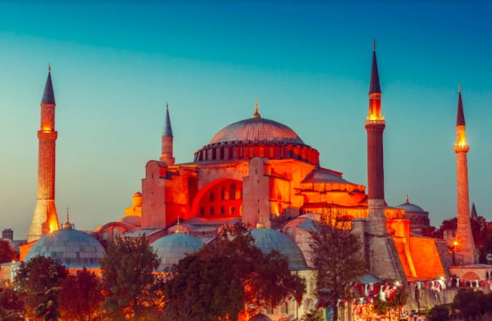İstanbul'da Unutulmaz Bir Ayasofya Deneyimi