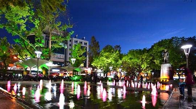 Trabzon Meydan Parkı’nda Gezinti