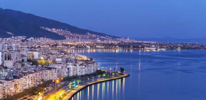 İzmir Kordon’da Gezinti