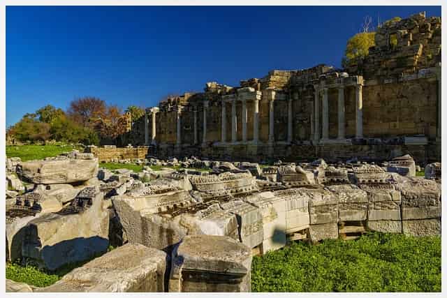 Side Apollon Tapınağı’na Nasıl Gidilir